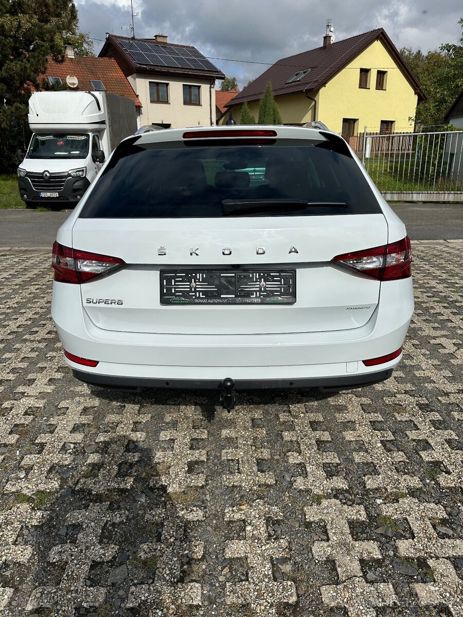 Škoda Superb 2.0Tdi 110kw style Dsg 1 majitel 2021 - 7