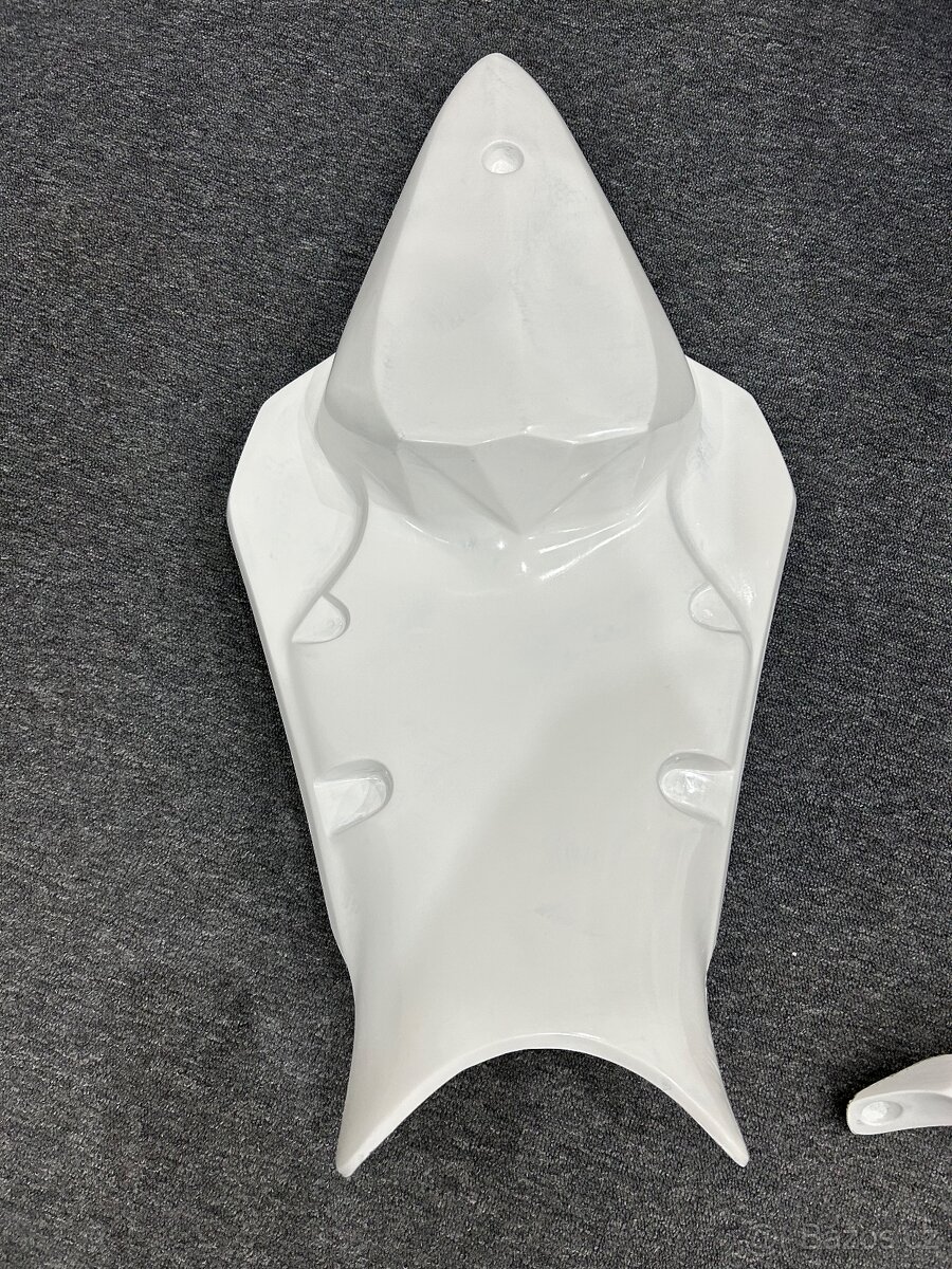 Laminátové Kapoty YAMAHA R6 2008-2016 - 7