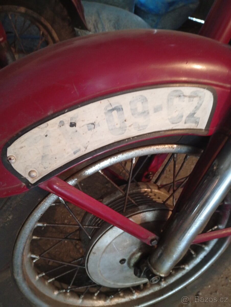 Jawa-ČZ 250 - 7
