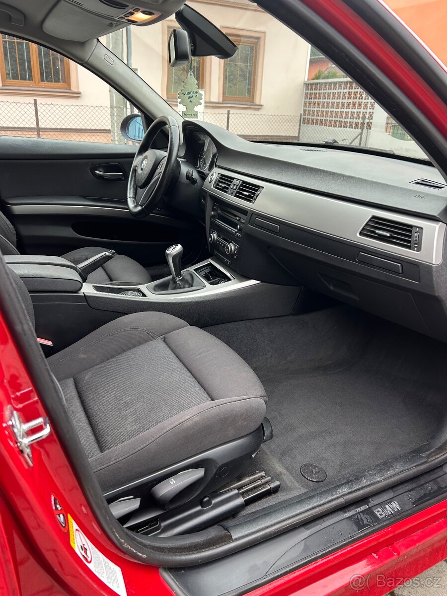 BMW e91 320i 125kw - 7