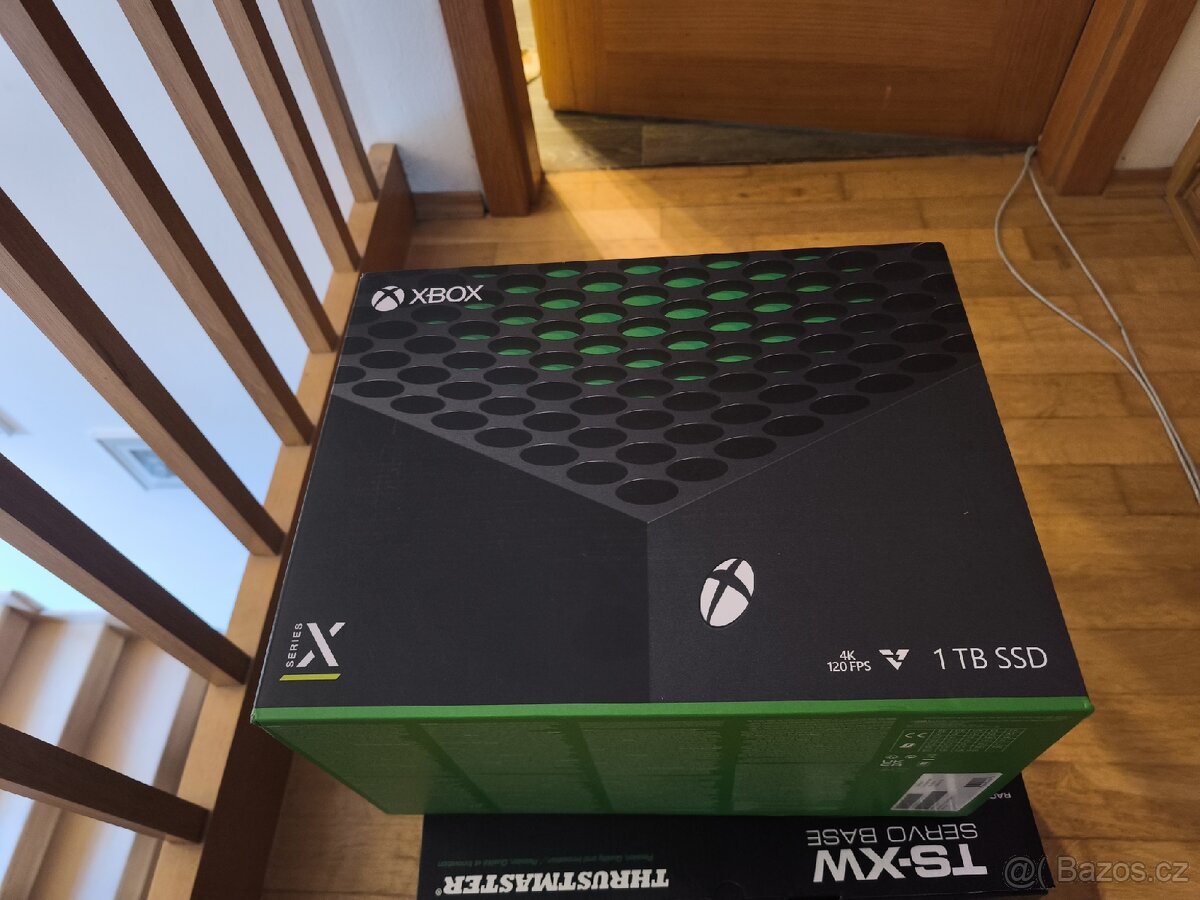 Herní závodní set s x-box series - 7