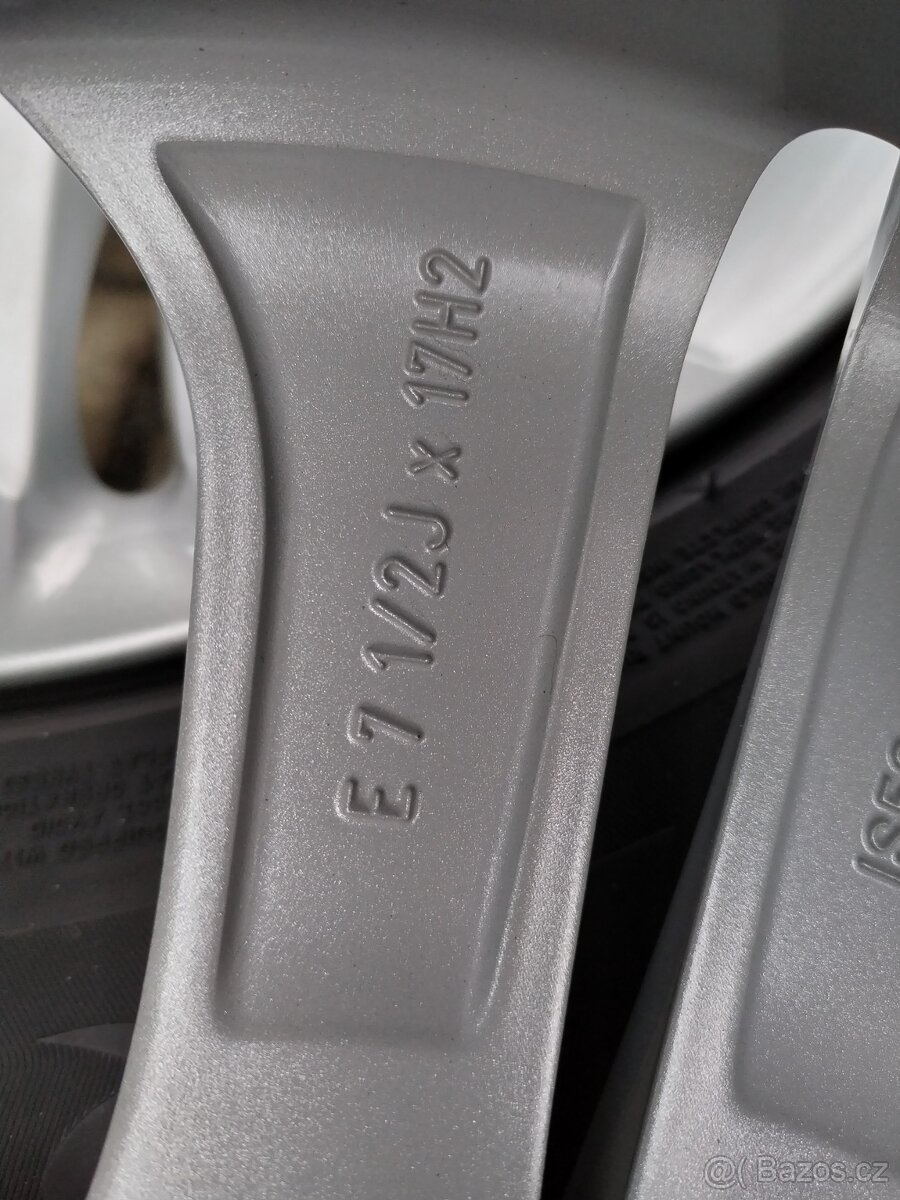 BMW X1 orig. al. disky 5x112 R17 + 225/55/17 zima - 7