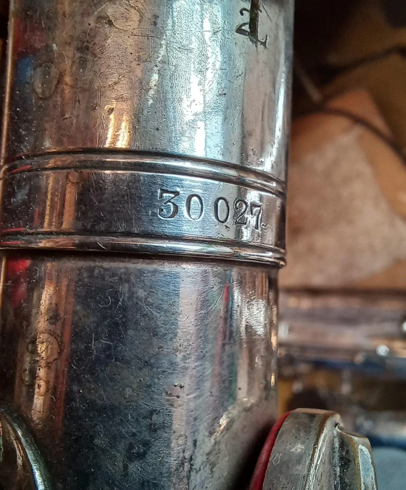 Tenor saxofon F.X.Hüller - World No.30027 - 7