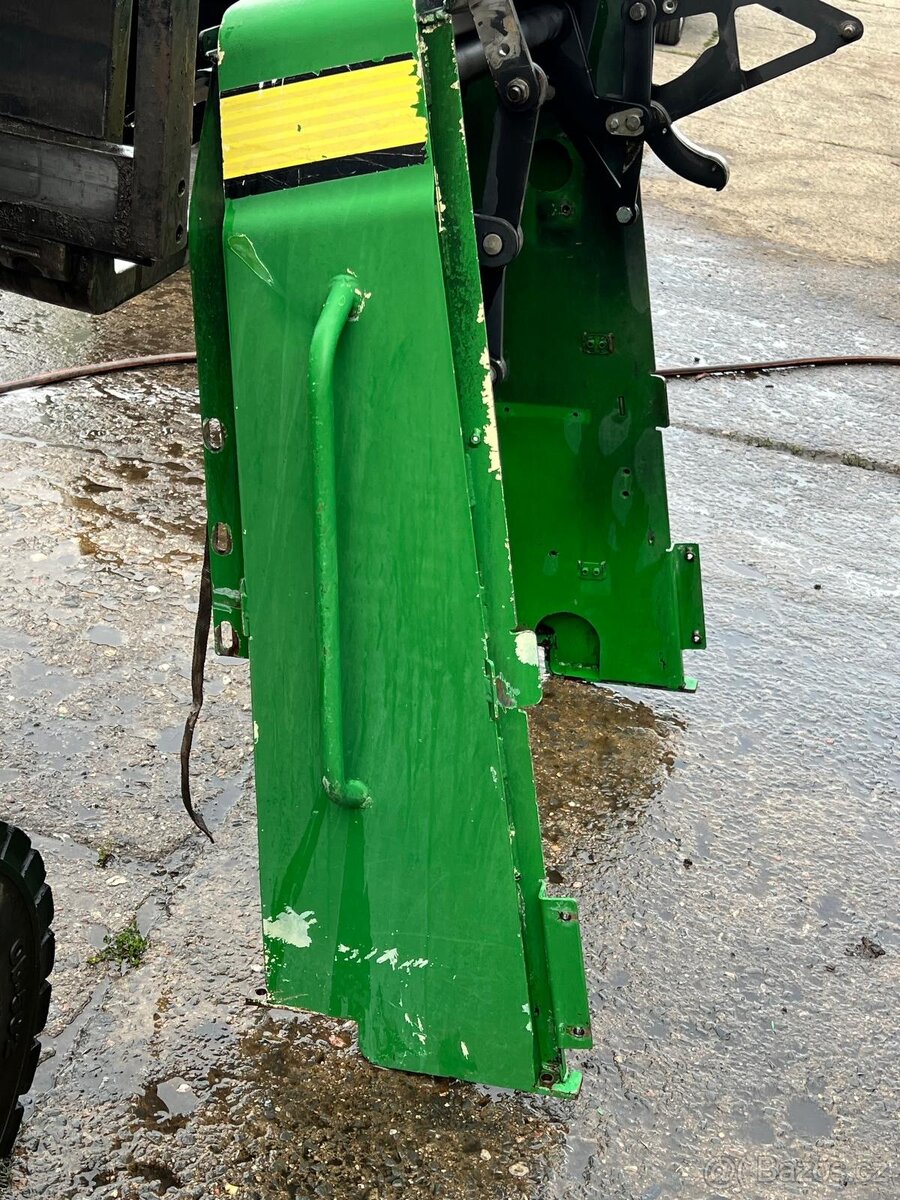 Kapoty na harvestor John Deere 1270E a John Deere 1470E - 7