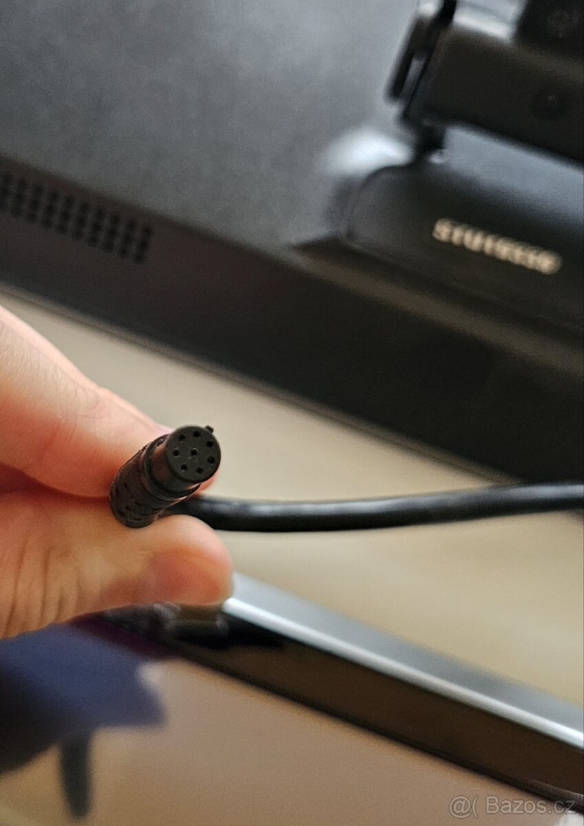 Televize do auta - 7