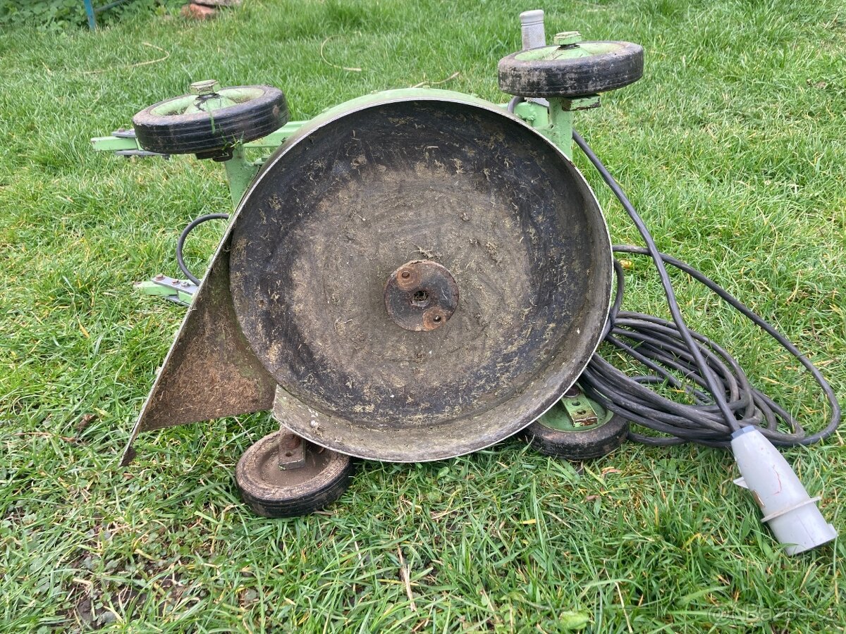 Sekačka s elektromotorem-retro, - 7