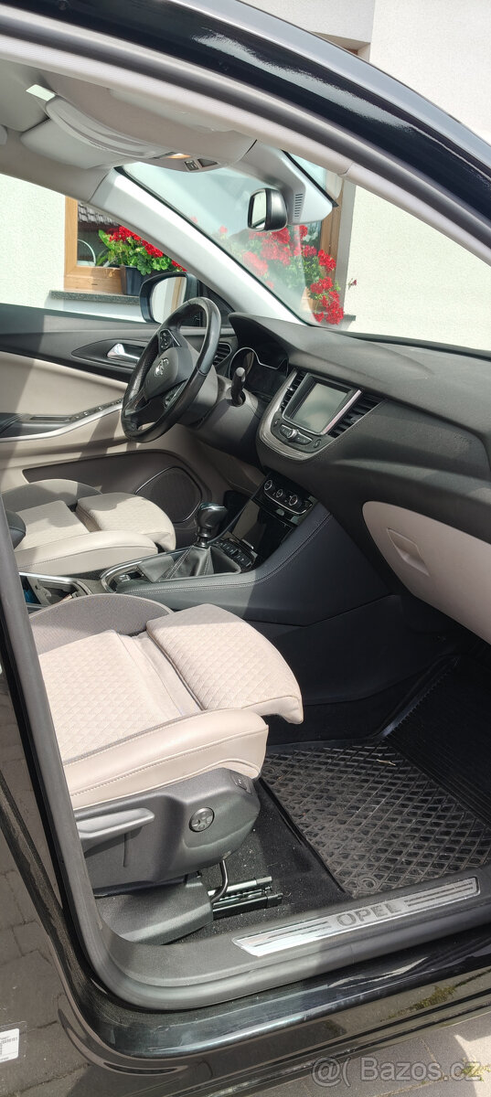 OPEL GRANDLAND X - 7