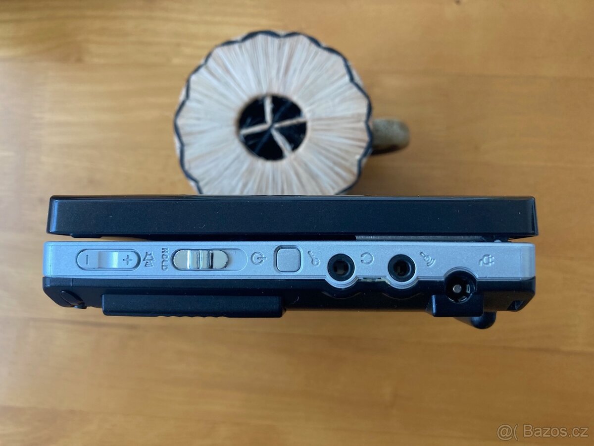 UMPC Mivvy UM400 - 7