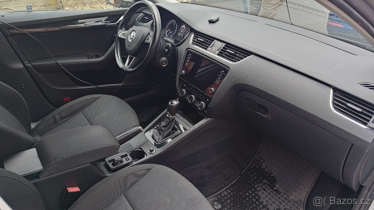 Škoda Octavia 3 Combi DSG - 7