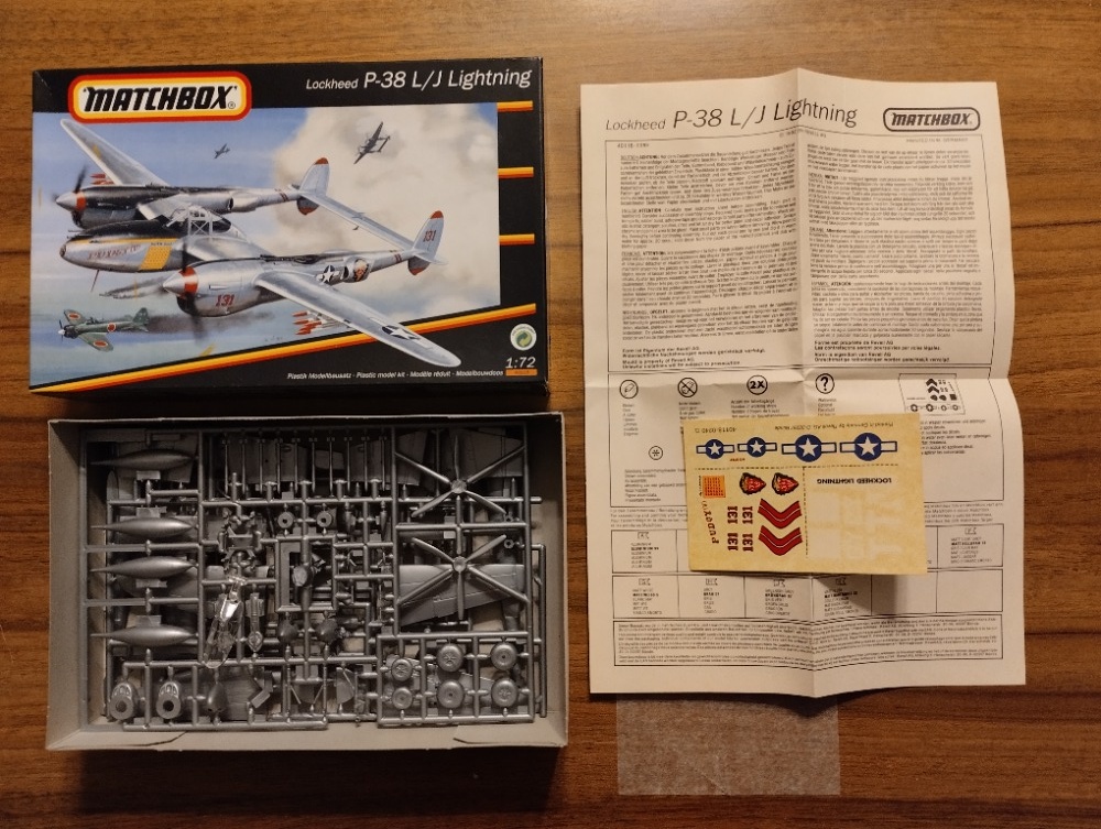 Modely letadel,plastové stavebnice Matchbox. - 7
