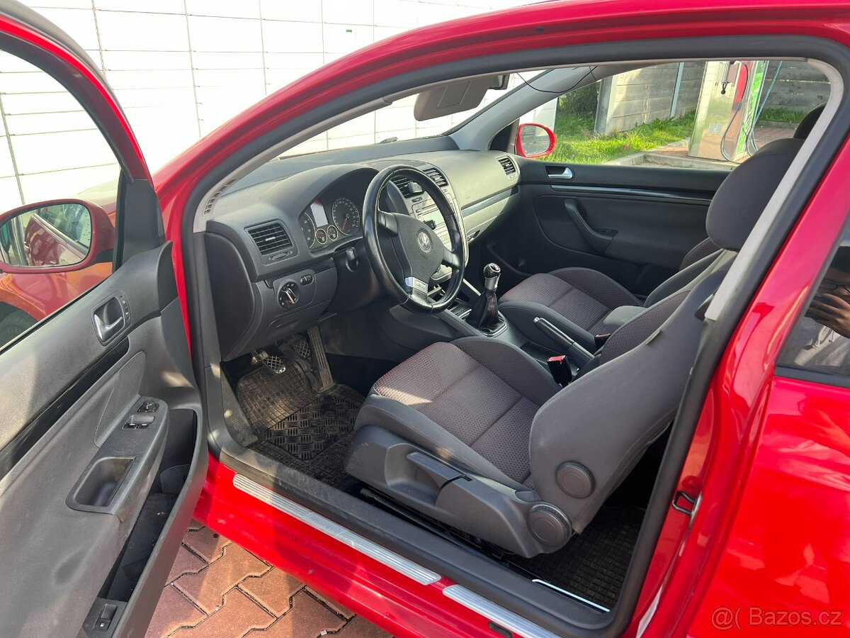 VW GOLF V GT 1,4TSI 125kw - 7