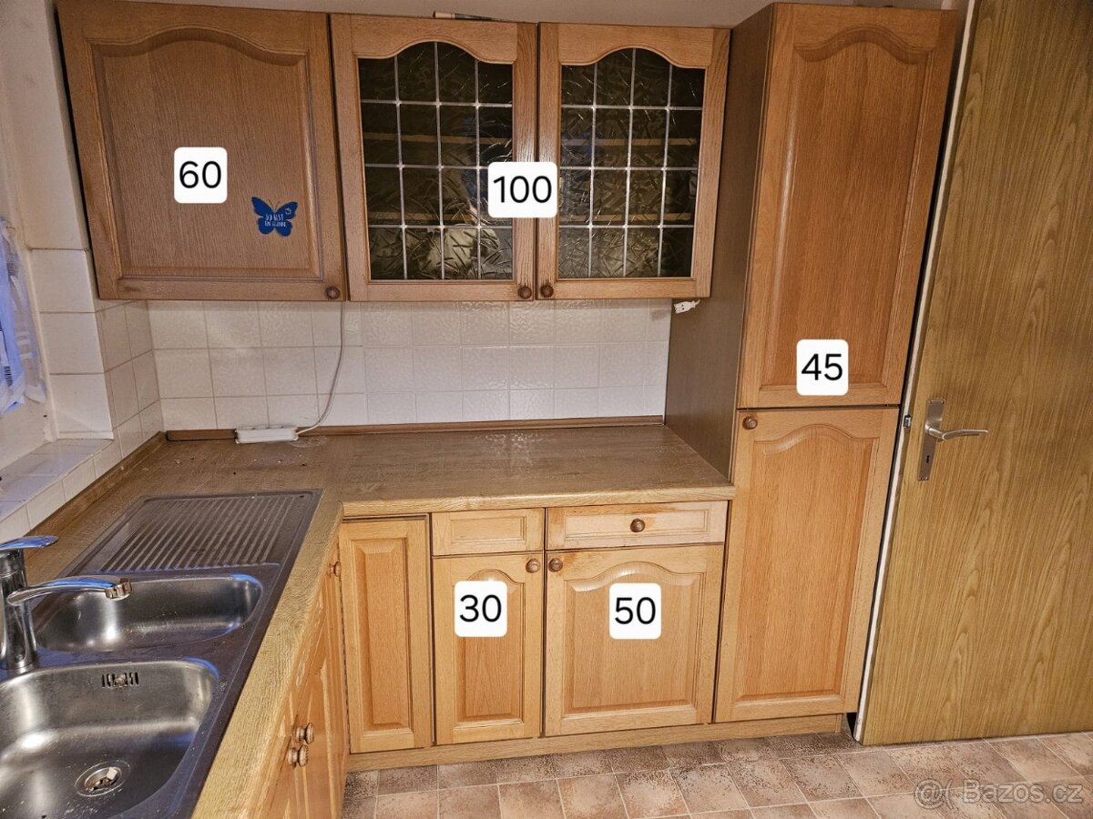 Masivní kuchyňská linka z Německa se spotřebiči - 7