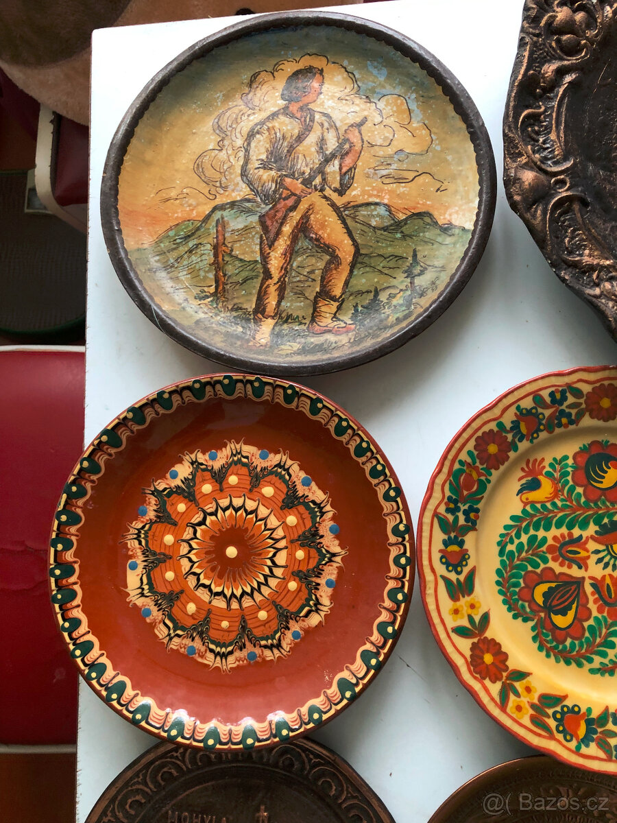 Staré talíře na zeď - 7