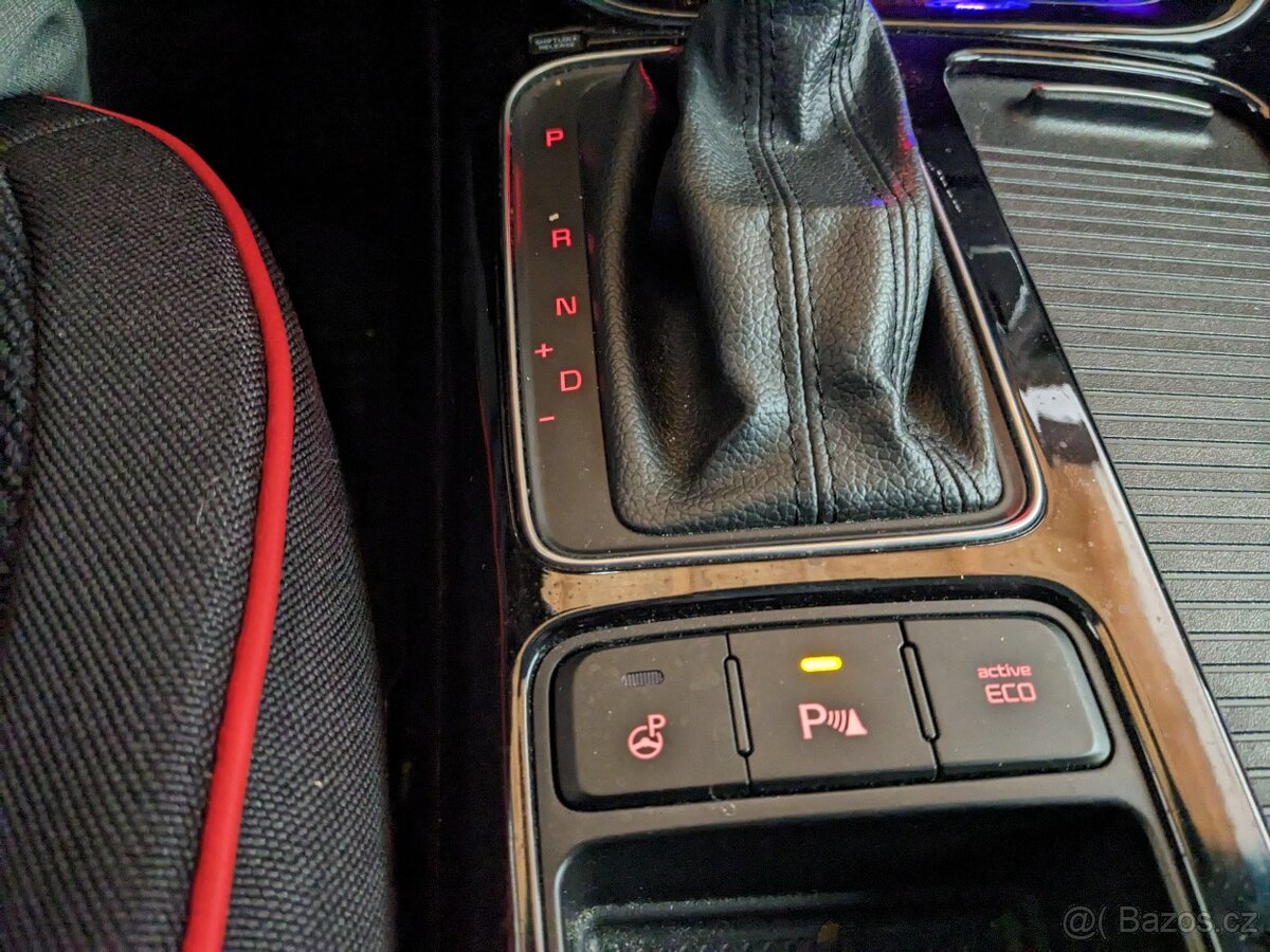 KIA Sorento 2,2 CRDi 4x4 145 kw - 7