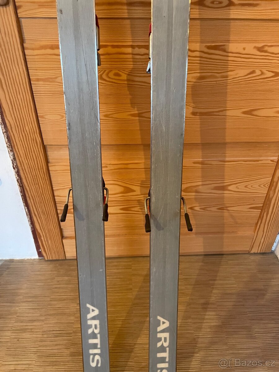 Lyže 170 Artis + hůlky 125 cm - 7