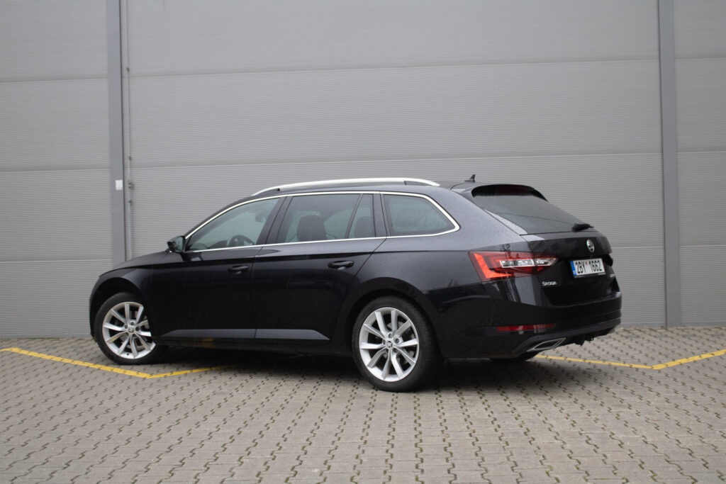 Škoda Superb - 7
