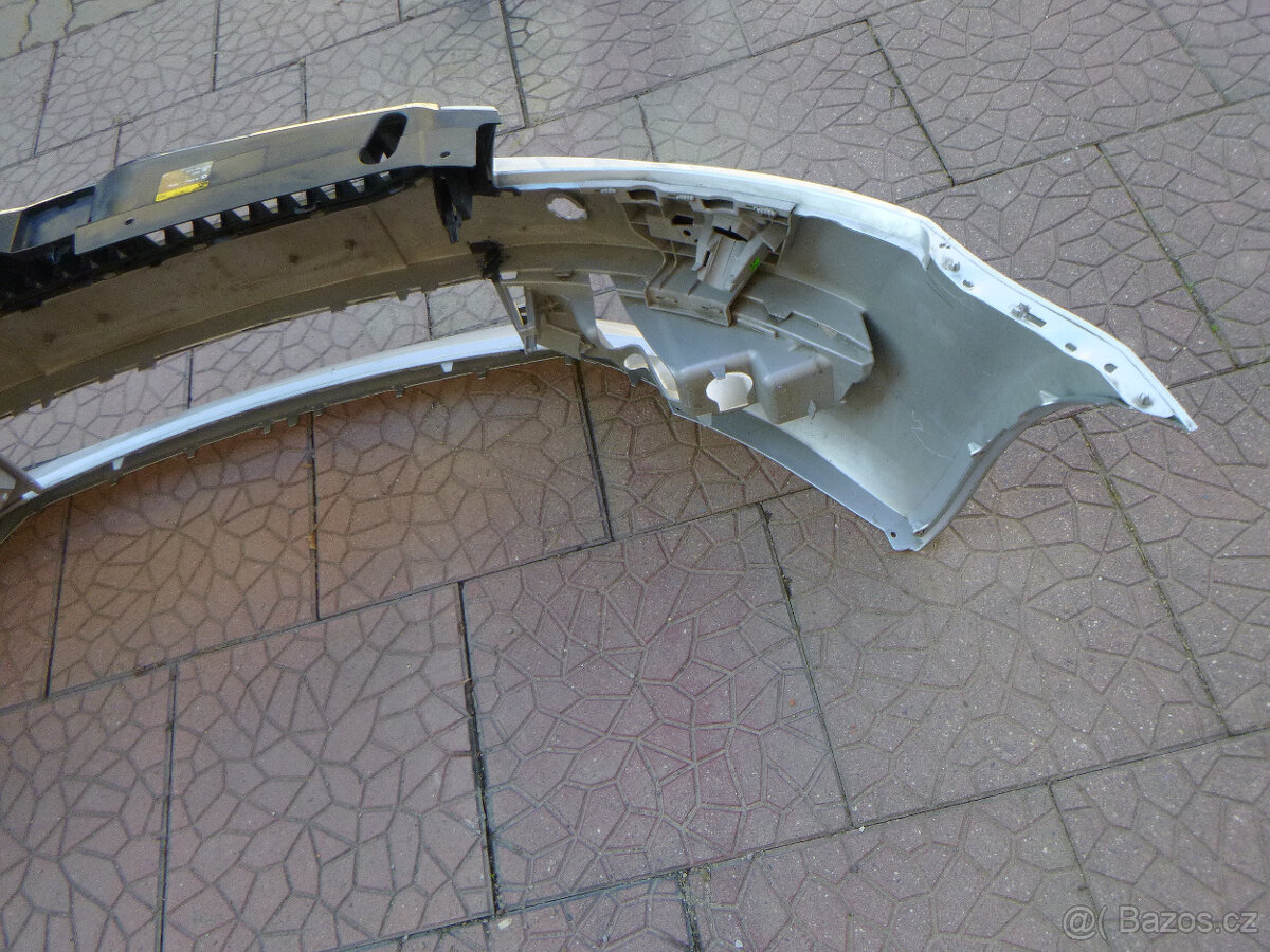 Škoda Octavia III originál přední nárazník 5E0807221 - 7
