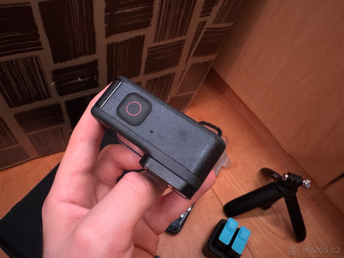 GoPro HERO 10 Black + originální příslušenství - 7