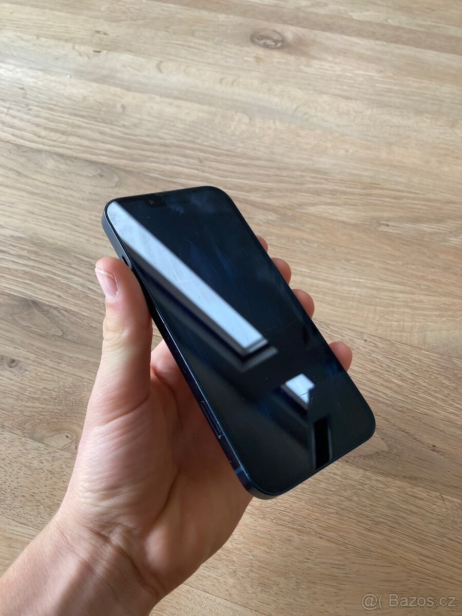 Apple iPhone 13 128 gb- baterie 84% - 7