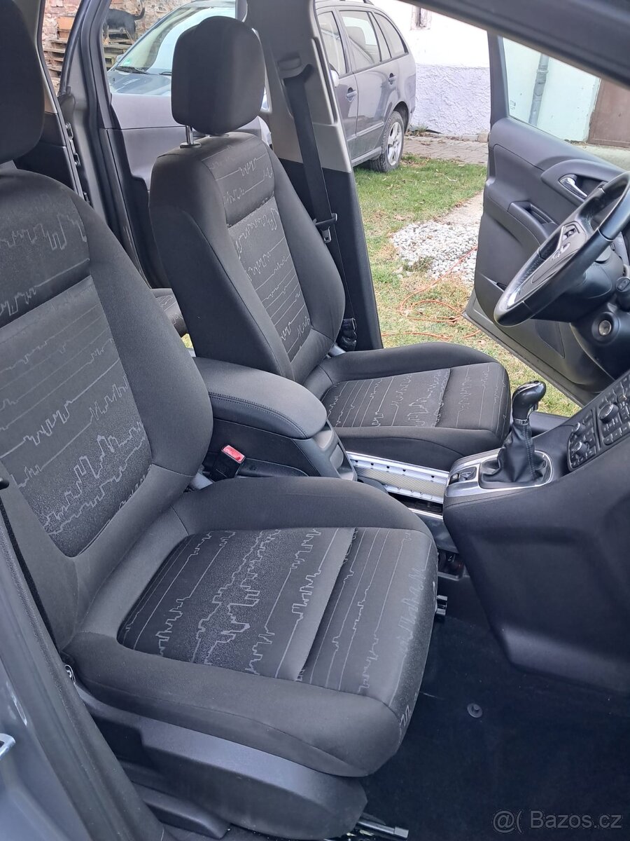 Opel Meriva 1.4i - 7