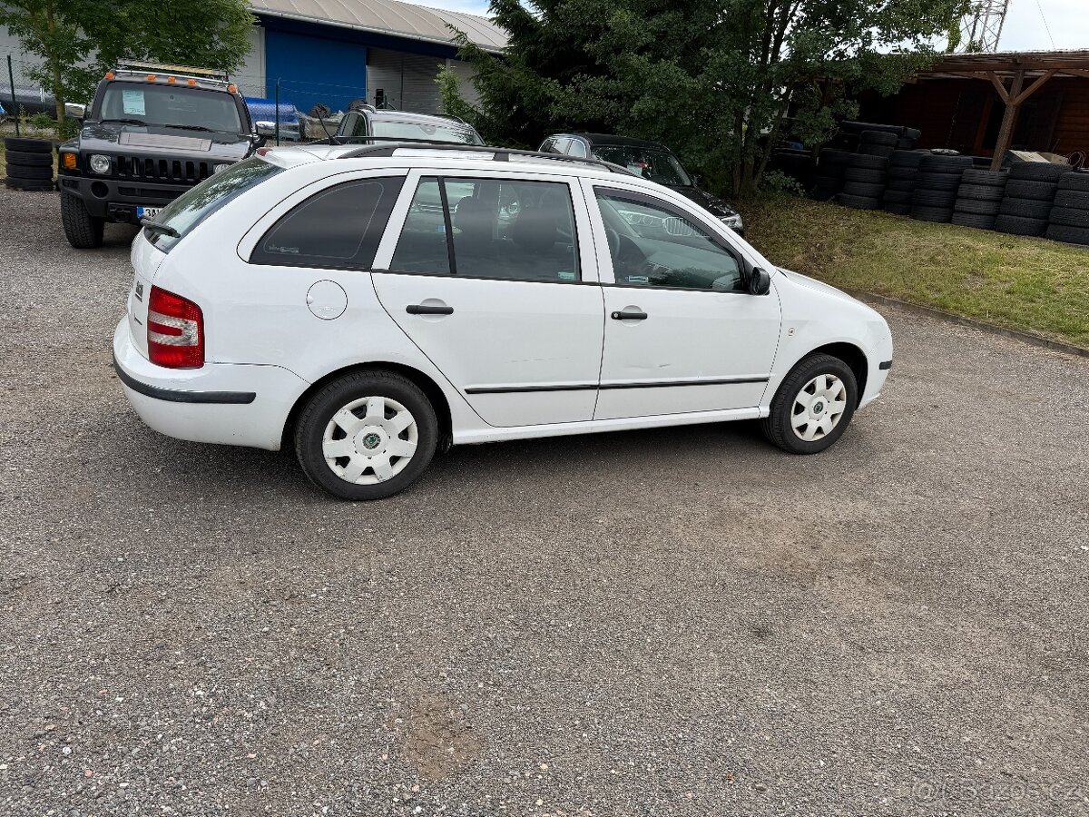 Škoda Fabia 1.2i - 7