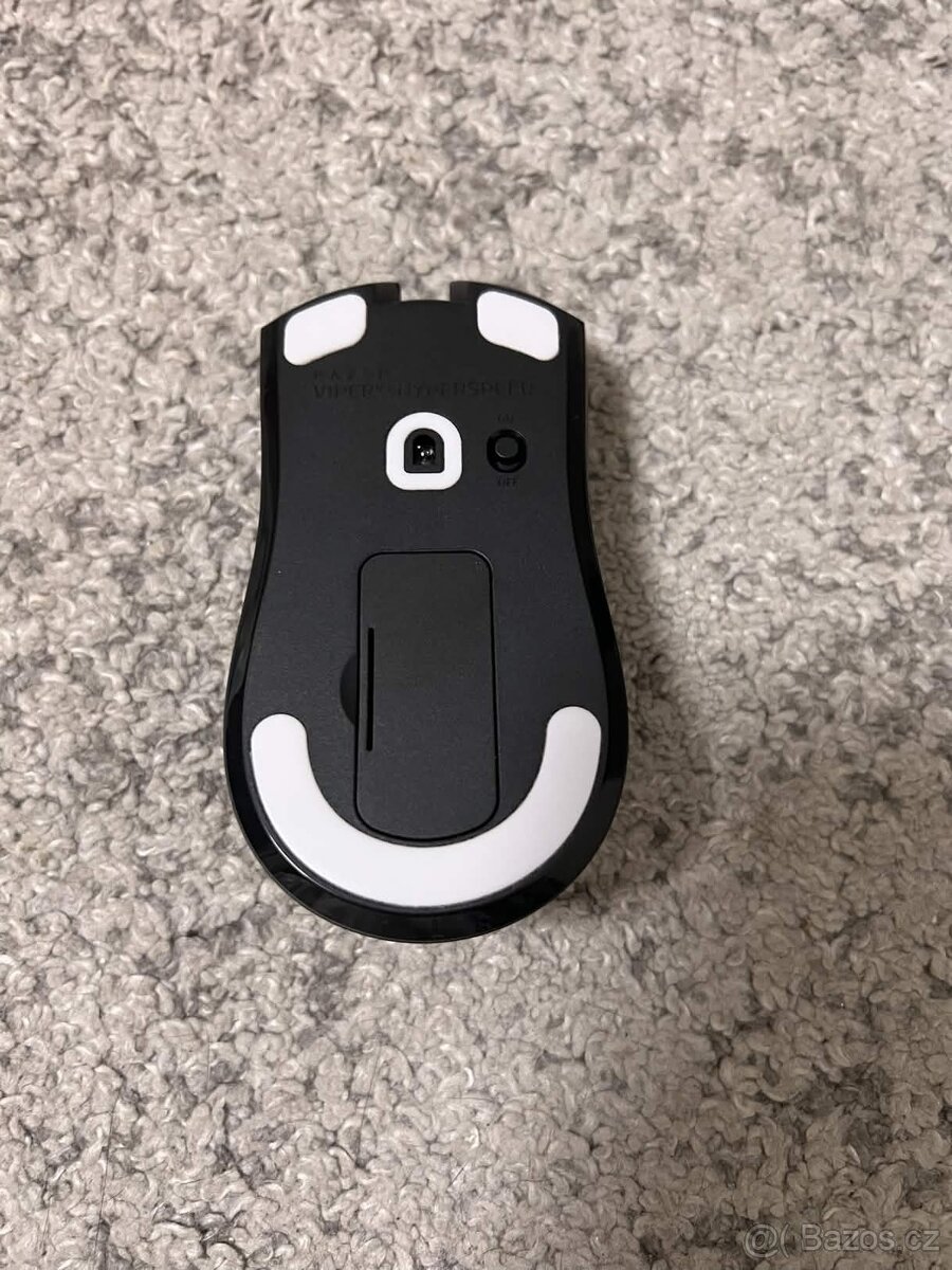 Razer Viper V3 HyperSpeed - 7