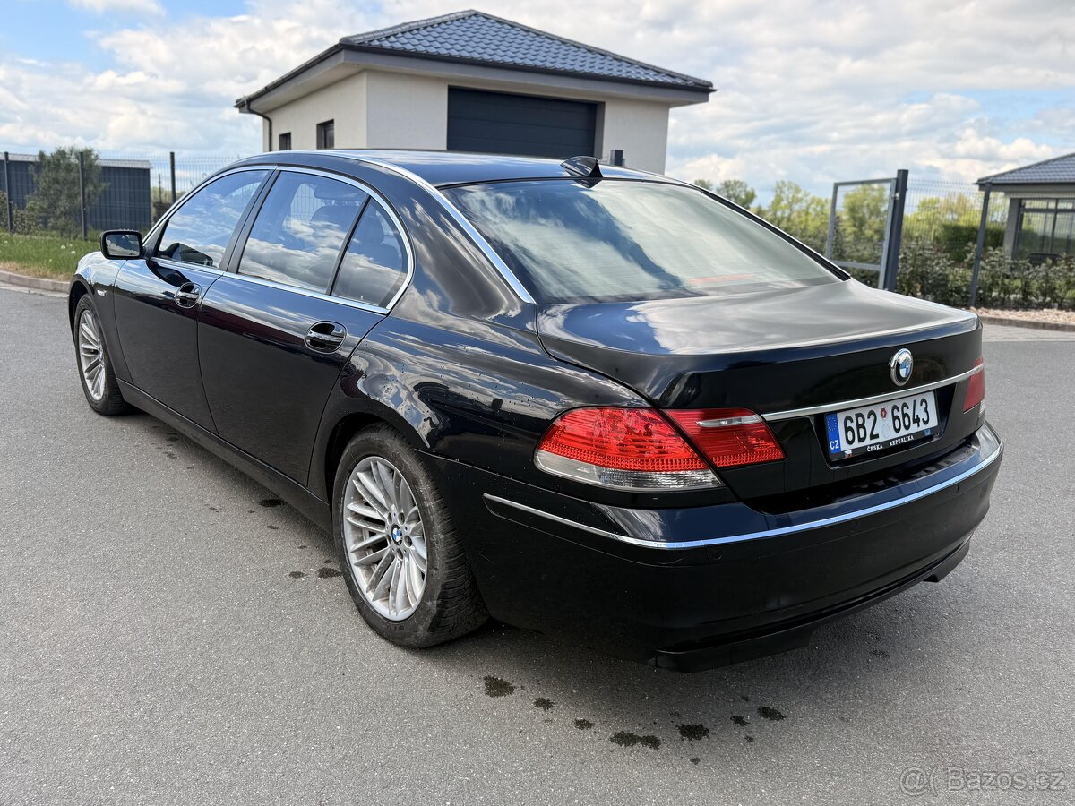 BMW 750Li e65 V8 270kW Long facelift - 7