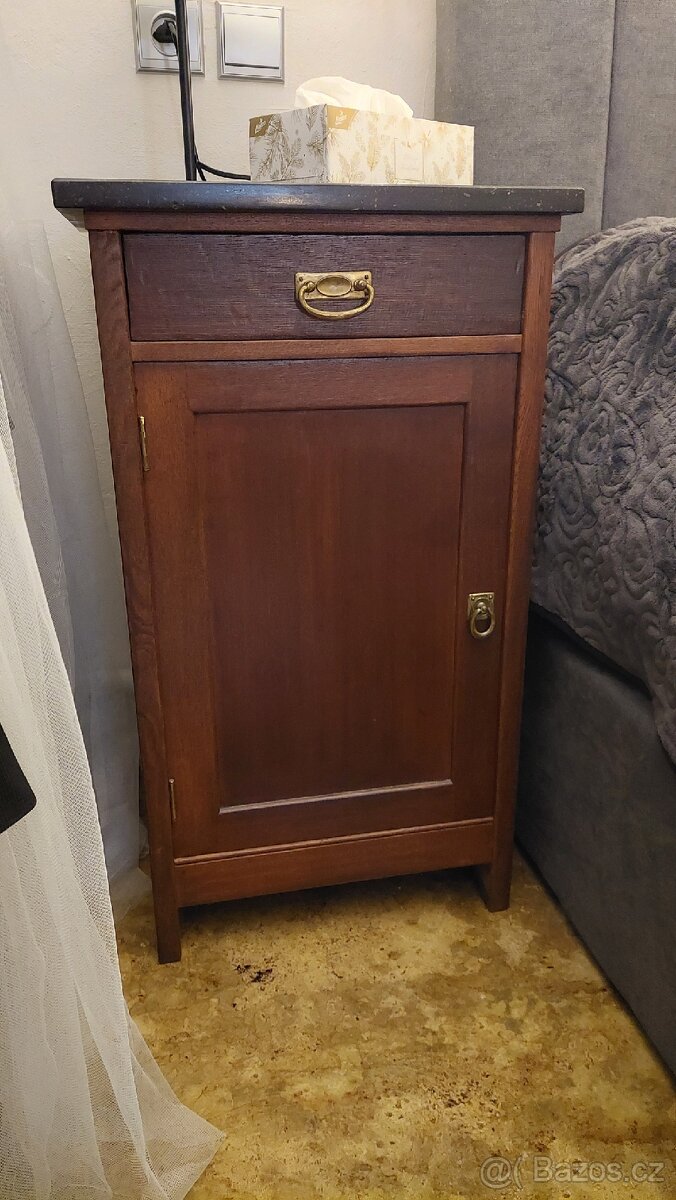 Starožitná komoda + 2 noční stolky - 7