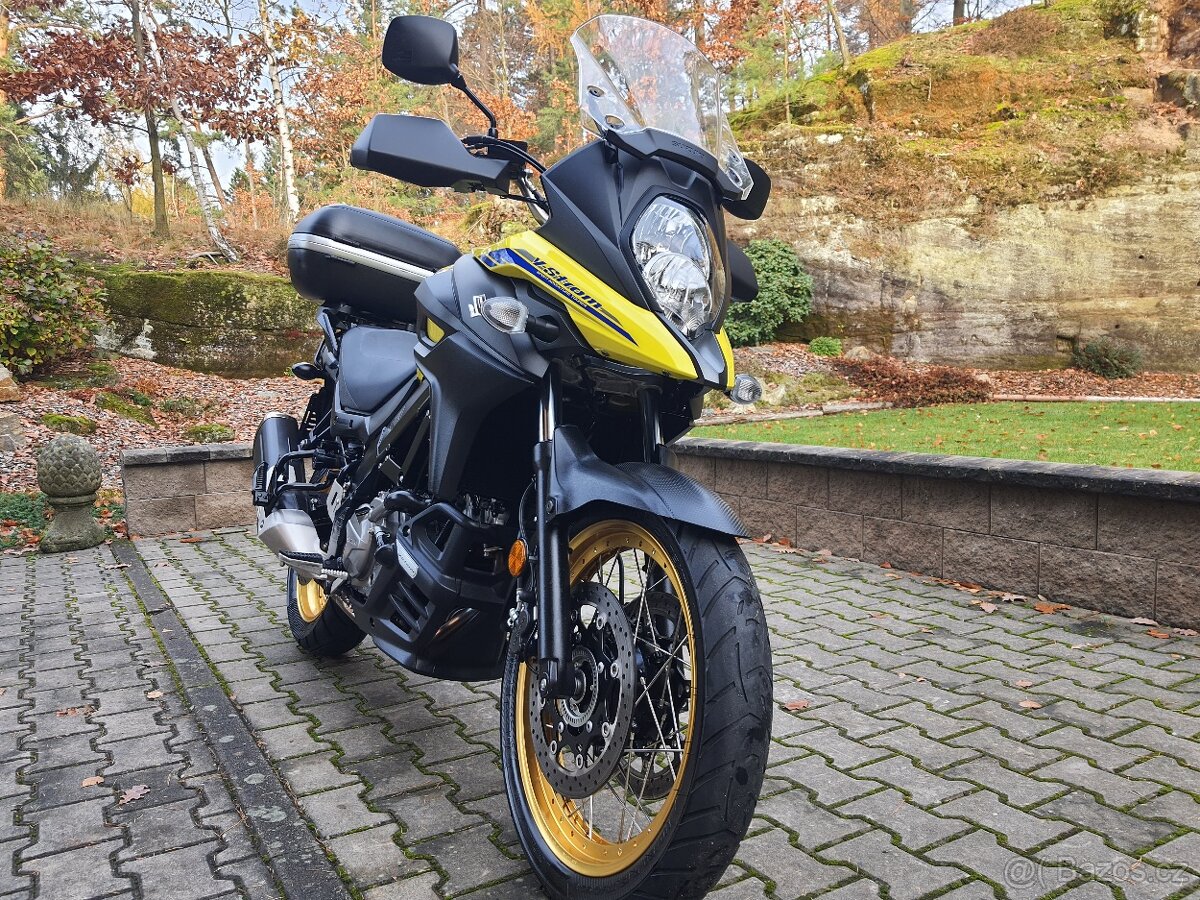 Suzuki DL 650 V-Strom XT ABS - SUPER STAV + 16 000 KM - 7