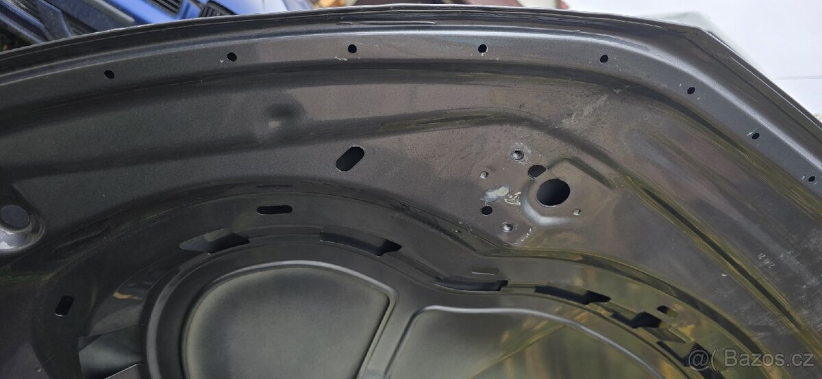 Škoda Octavia IV přední kapota - 7