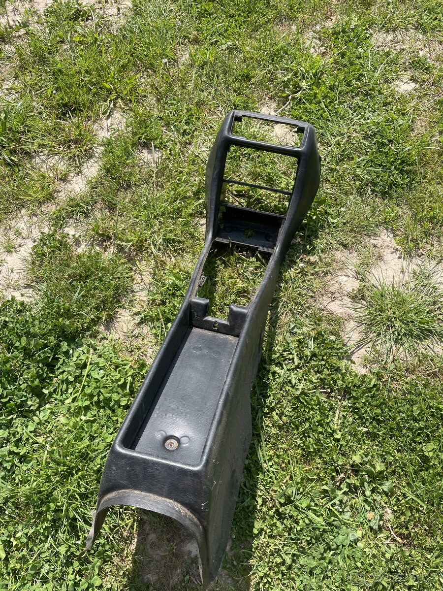 Stredovy panel w123 - 7