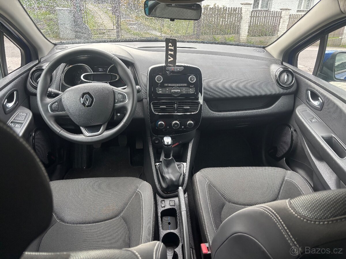 Renault Clio - 7