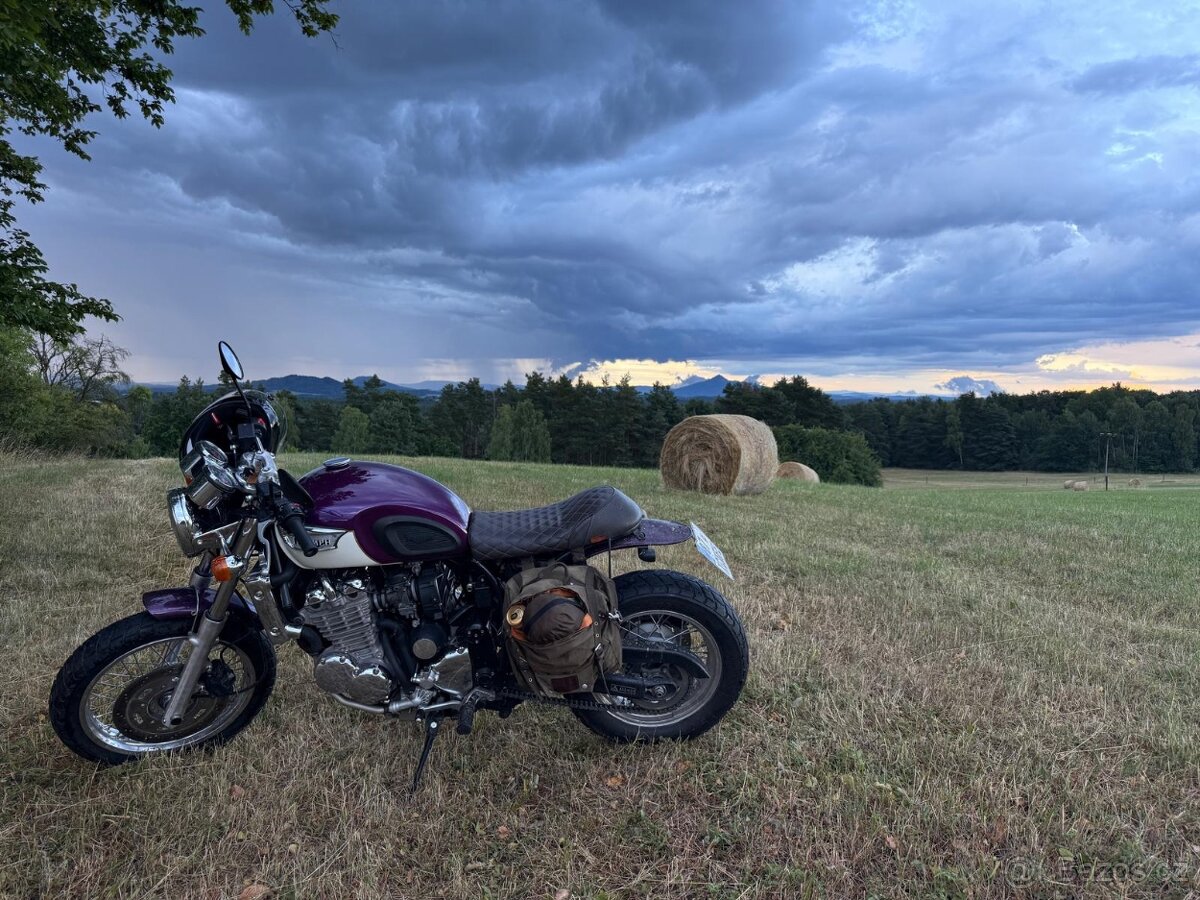Triumph Adventurer Café racer - 7