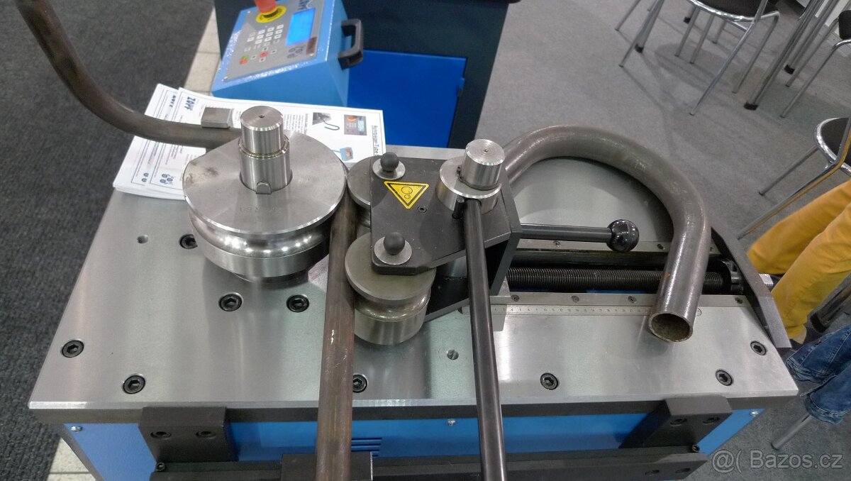 Ohýbačka trubek a profilů beztrnová R1.50.4.M - 7