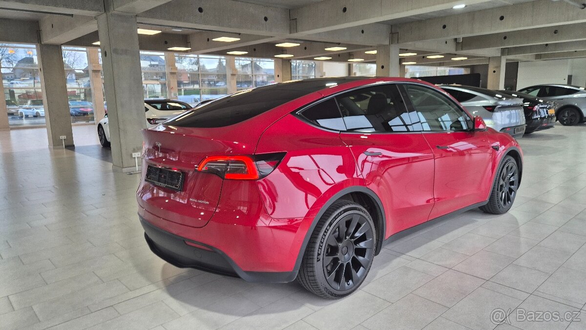 Tesla Y LR AWD - tovární záruka, EAP - 7