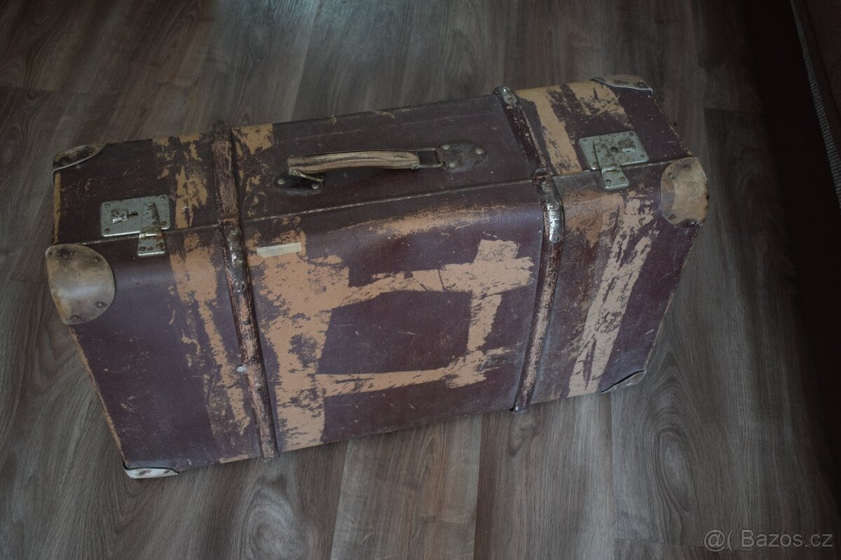 cestovní kufry,školní taška - 7