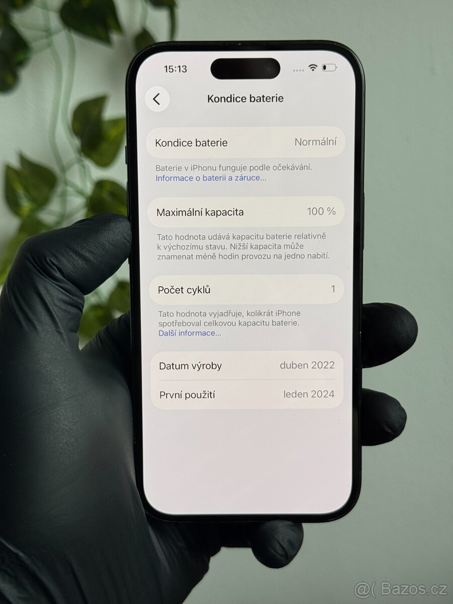 iPhone 15 128GB černý - 100% baterie - 7
