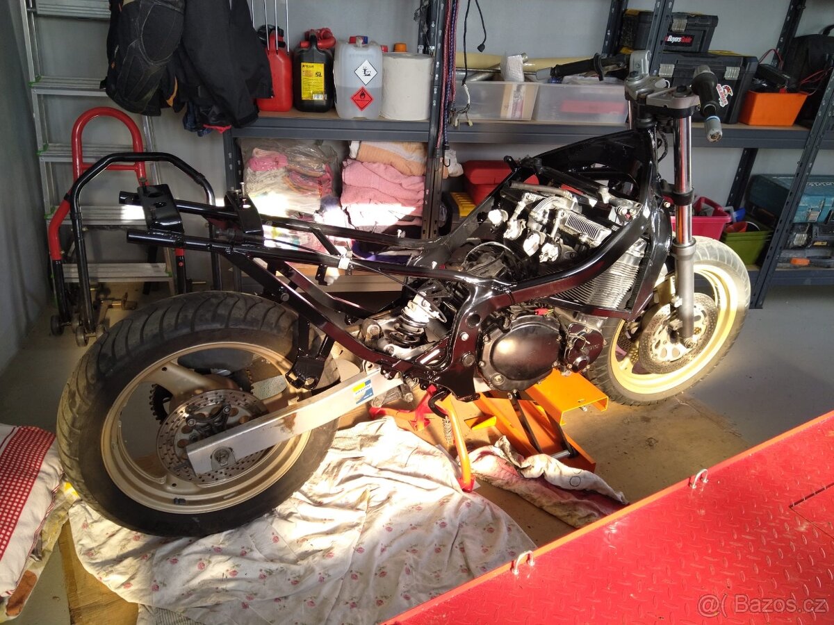 Suzuki 750 katana 1988 - 7