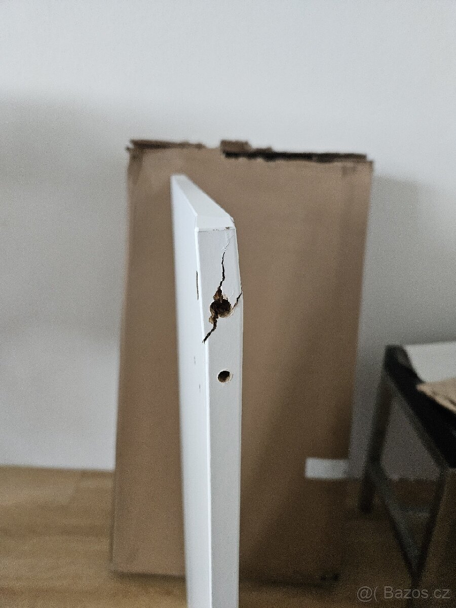 Toaletní stolek IKEA BRIMNES - 7