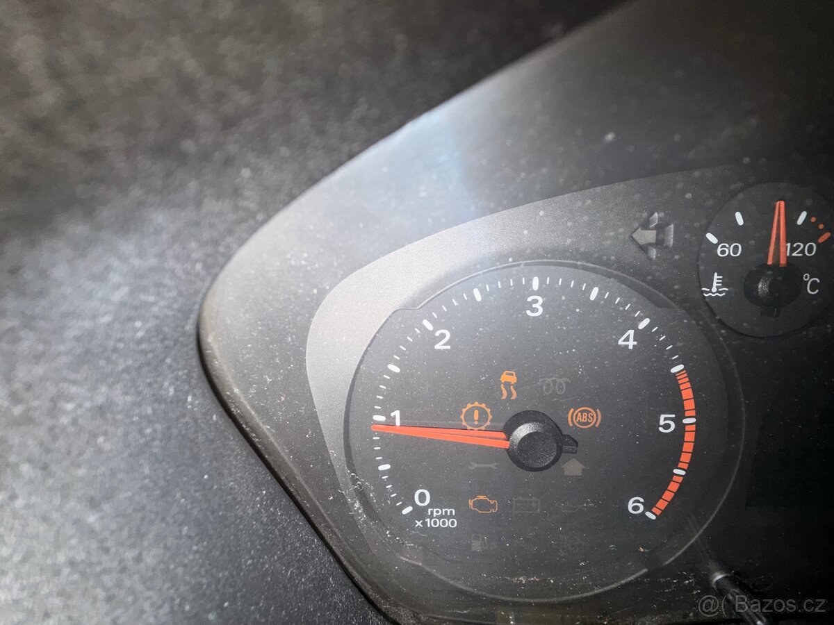 Prodám Ford tranzit - 7