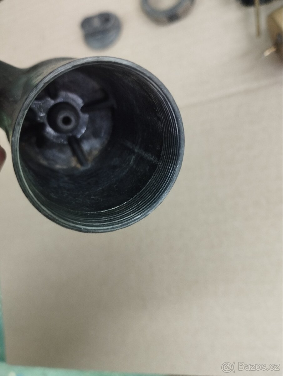 JIKOV ČERNÝ 2424b - 7