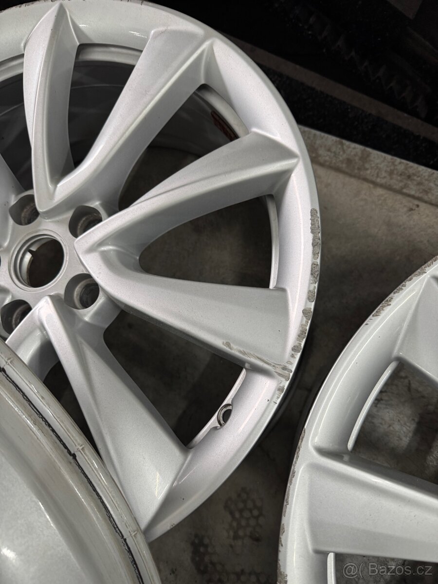 ALU SADA TESLA MODEL 3 R19 - 7