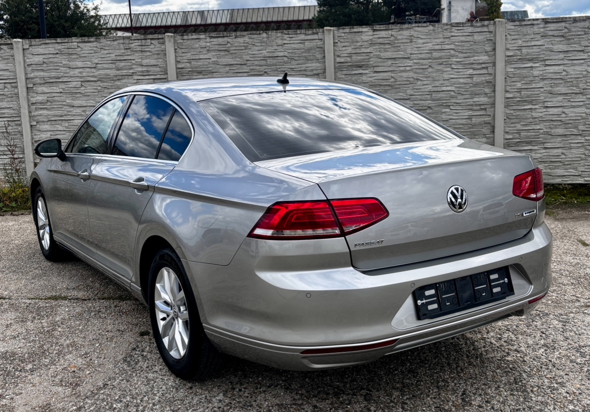 VOLKSWAGEN PASSAT 1.4 TSI BMT M6 - 7