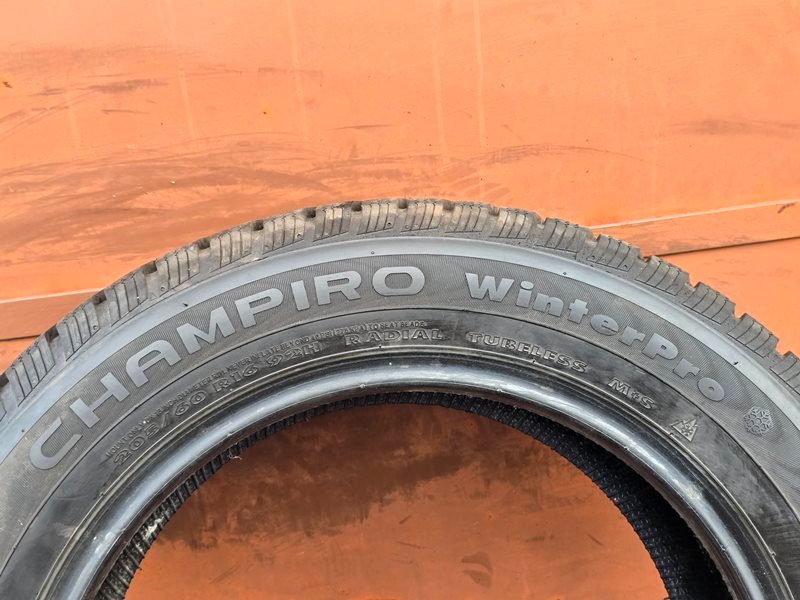 Zimní GT Radial 205/60/16 - 7