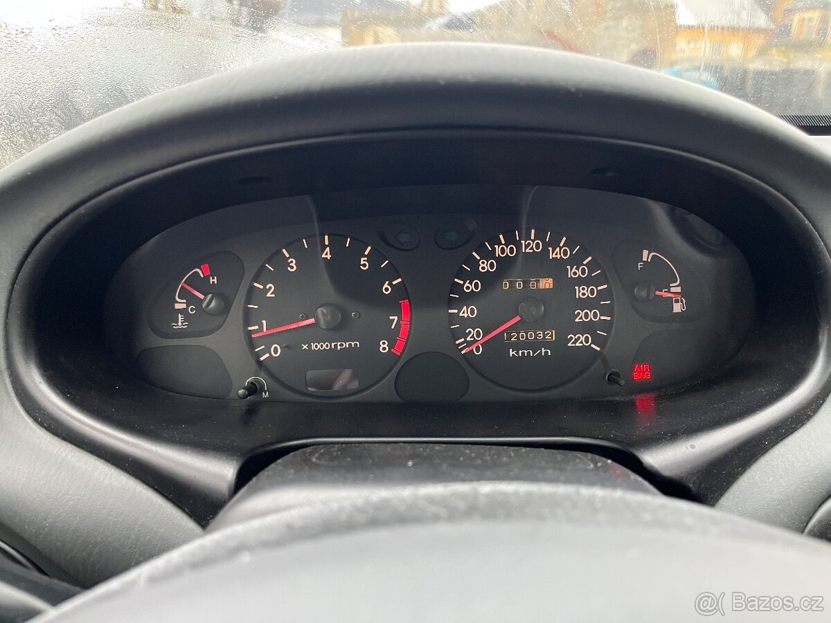 Hyundai Elantra 1.6i - naj. 120tis. - 7