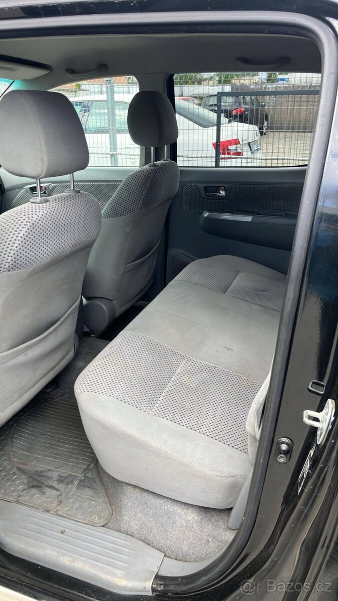 Toyota Hilux 2.5D4D / DPH / - 7
