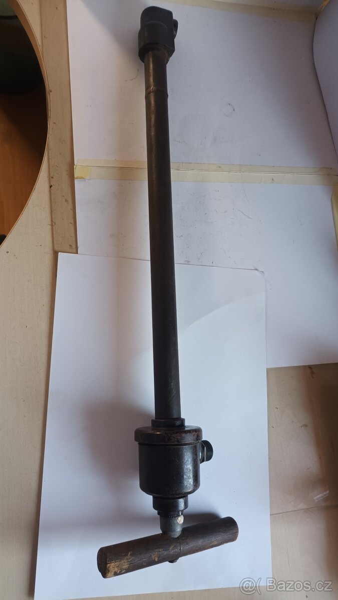 Bakelitová pumpa protiletecké ochrany Luftschutz - 7