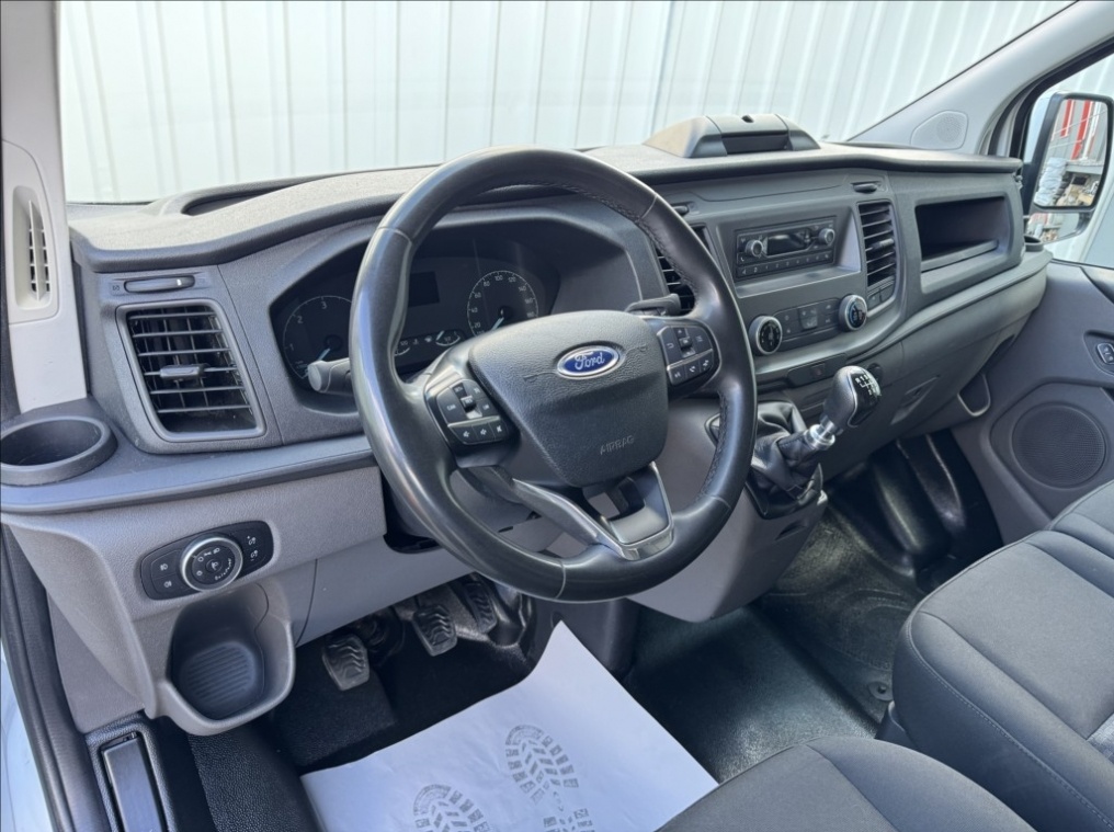 Prodám Ford Transit Custom 2,0 TDCi L1H1 DPH 1.maj ČR - 7