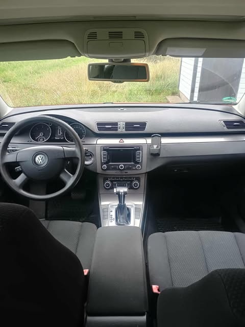 Volkswagen Passat 2.0 TDI - 7