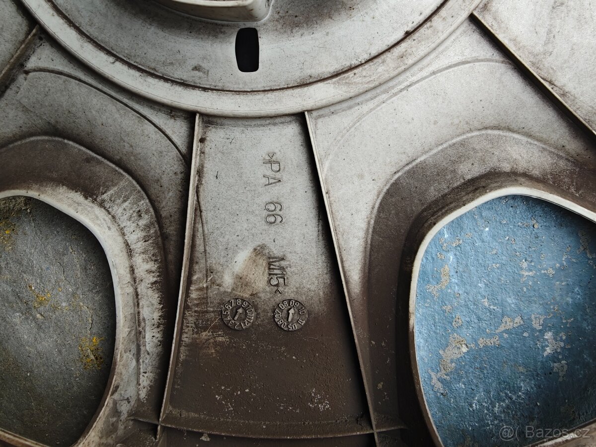 Poklice originální Škoda 15" - 7